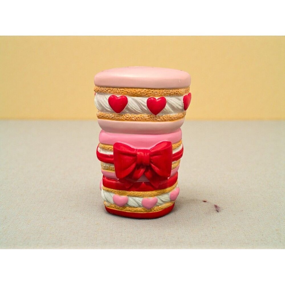 New Large Valentine's Day Stacking Heart Macaron Pastry Room Decoration W/ Bow